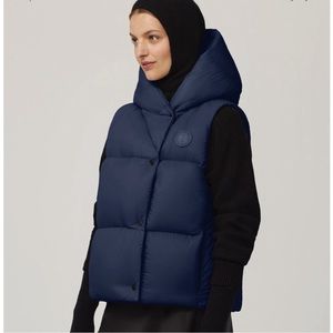 SOLD ❌ Canada Goose ❌ SOLD